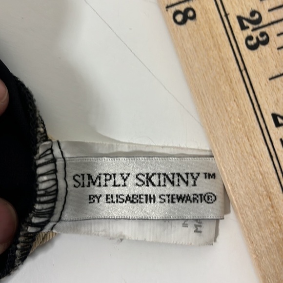 SIMPLY Skinny by Elizabeth Stewart black bathing suit, 14, in good condi… - Picture 3 of 5